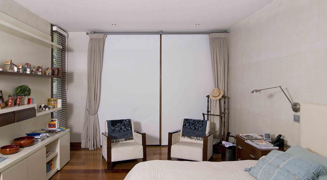 Cortina Roller Quantum en Edificio Piedra Roja 1 Cortina Enrollable Roller Quantum