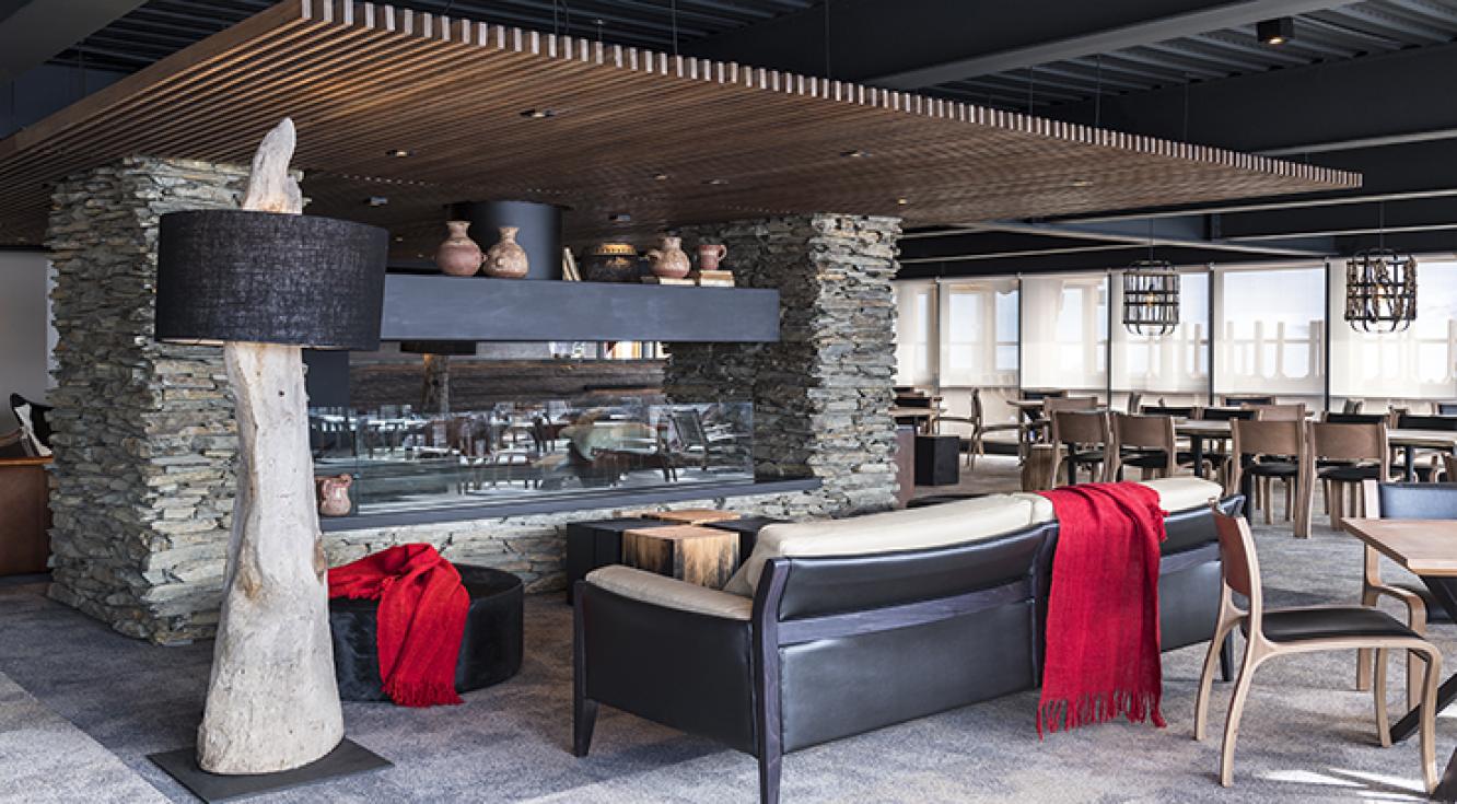 Restaurante Valle Nevado Cortinas Roller Quantum en Restaurante Valle Nevado