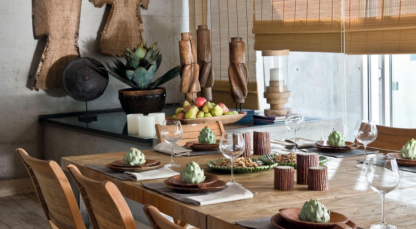 Persiana Country Woods, láminas de madera natural. Persiana Country Woods, comedor Casa Fray Bernardo.